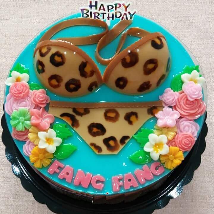 

KUE ULANG TAHUN / PUDING CAKE