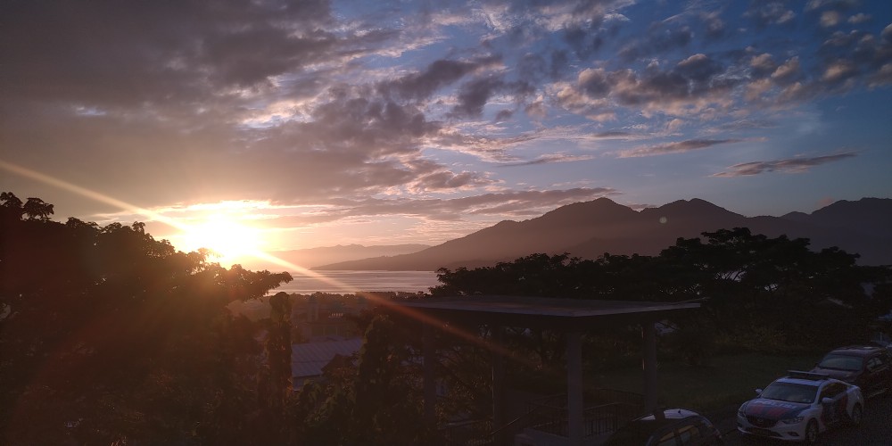 Amplas Bulat Tempel 5inchi Bosch