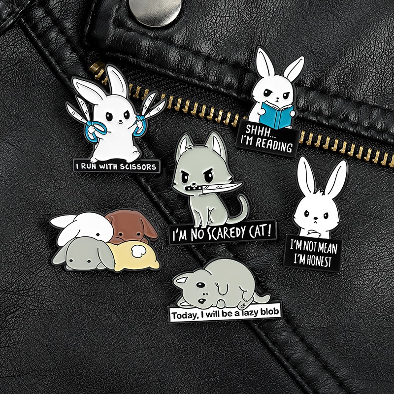 Bros Pin Enamel Bentuk Kartun Hewan Kucing Kelinci Untuk Jaket Denim