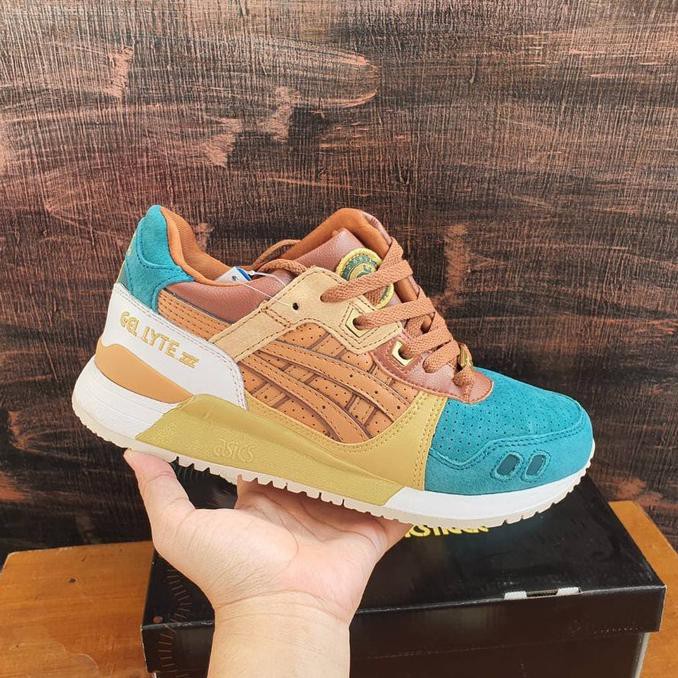 JUAL SEPATU ASICS GEL LYTE III "KILATES"