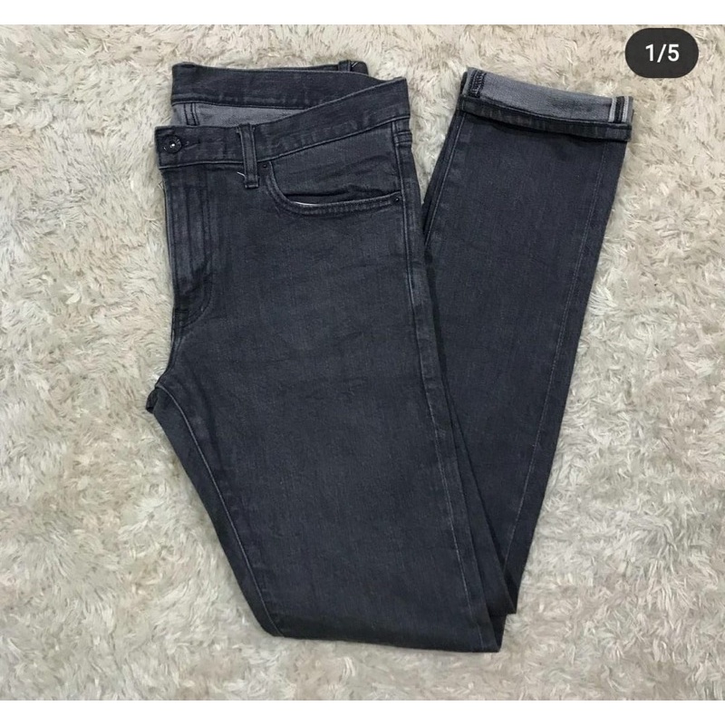 UNIQLO SELPED JEANS GREY