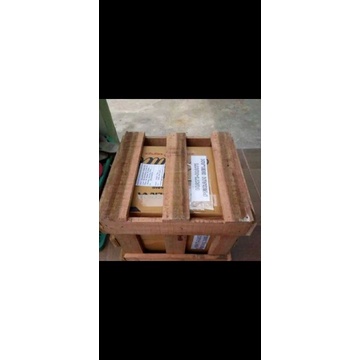 

packing kayu sedang