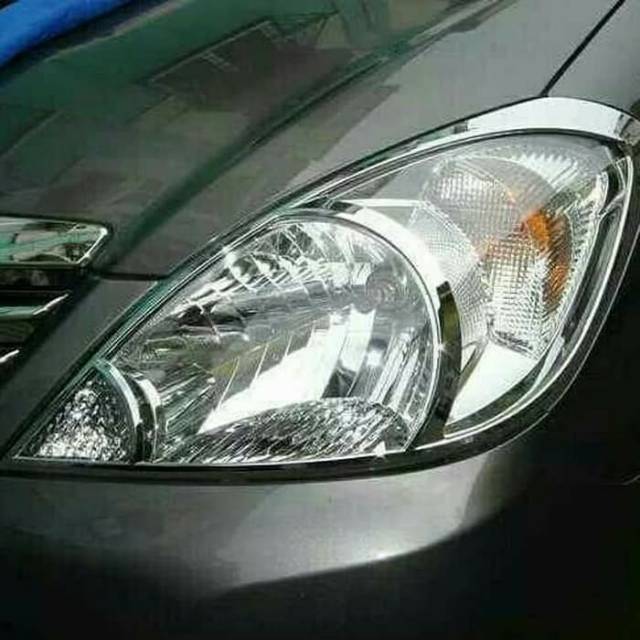 Garnish Lampu Depan Belakang Innova 2005-2008
