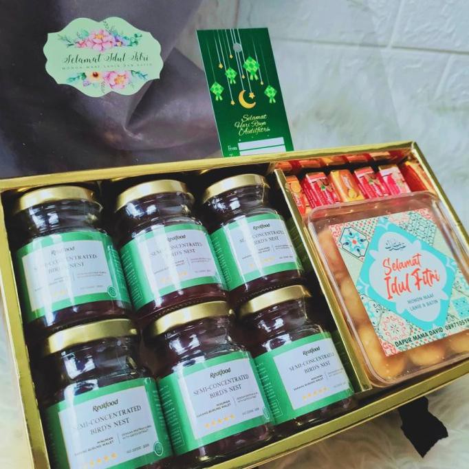

Hampers Realfood Idul Fitri 6 Jar Walet + Cookies + Coklat Cikaastore1