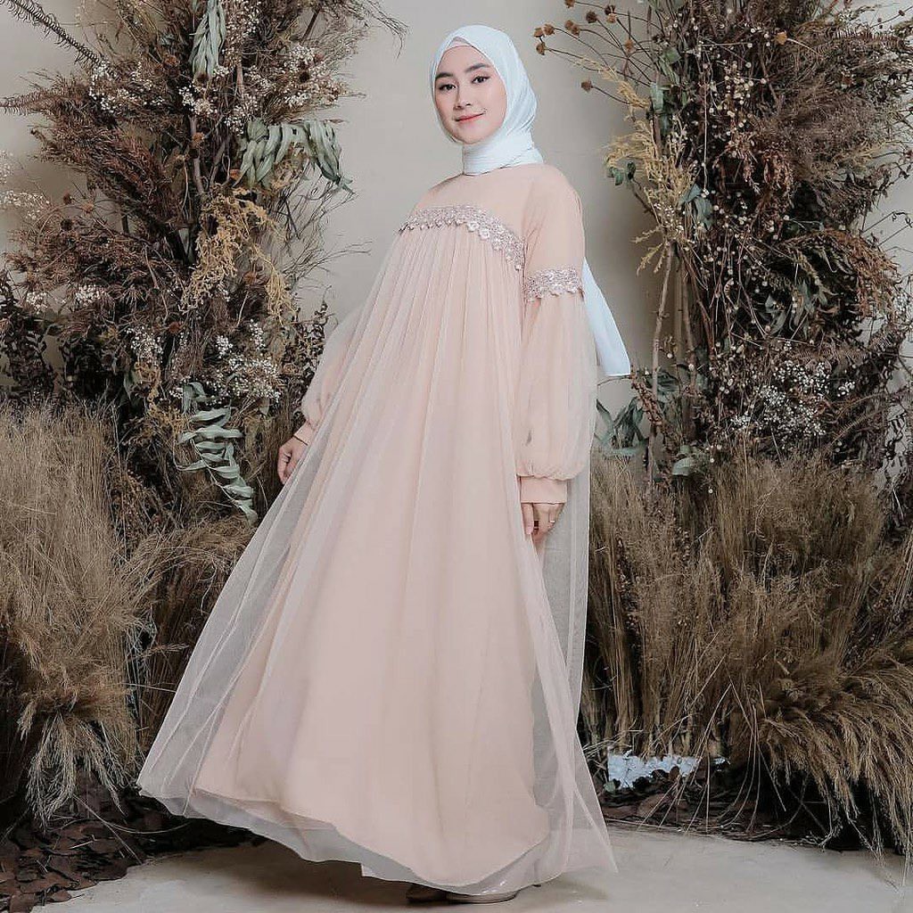 AMIRA DRESS