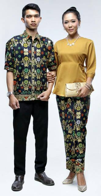 EDISI RAMADHAN !! COUPLE ISNAYA BATIK PRADA SOLO SARIMBIT KELUARGA KEBAYA FAMILY KONDANGAN MUSLIM