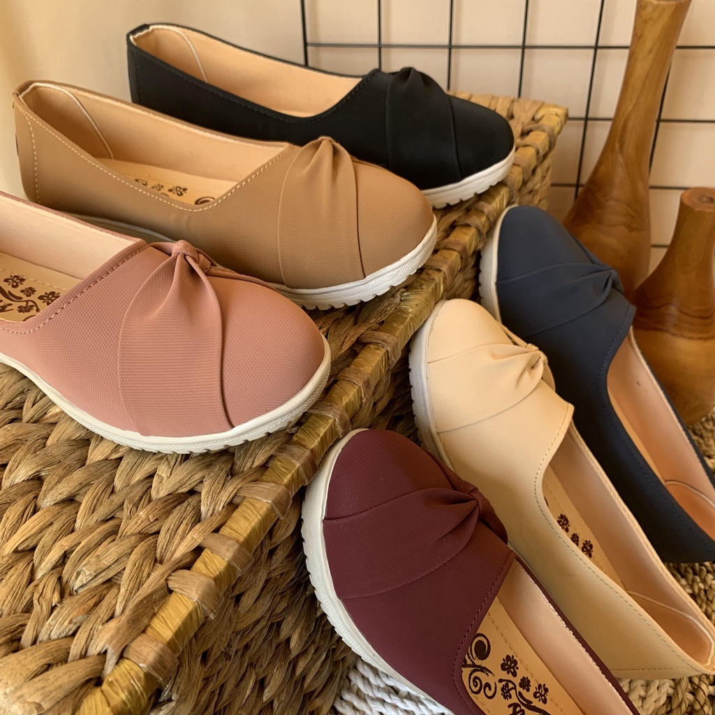 Flatshoes slip on wanita variasi tali pita samping bahan kanvas polos hitam casual sepatu kantor korean style BL PITA SAMPING 3