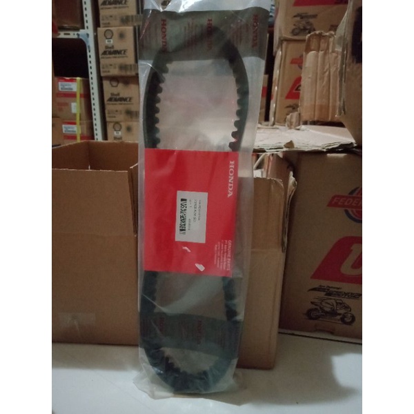 VAN BELT/ VANBELT ONLY HONDA VARIO 125 23100-KZR-601