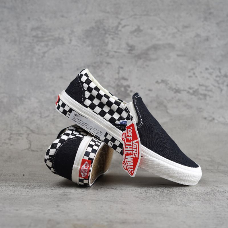 Vans Slip On Checkerboard Side Wall