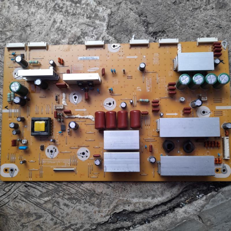 Y MAIN Y SUS TV SAMSUNG PLASMA PS60F5000 PS 60F5000 PA60F5000