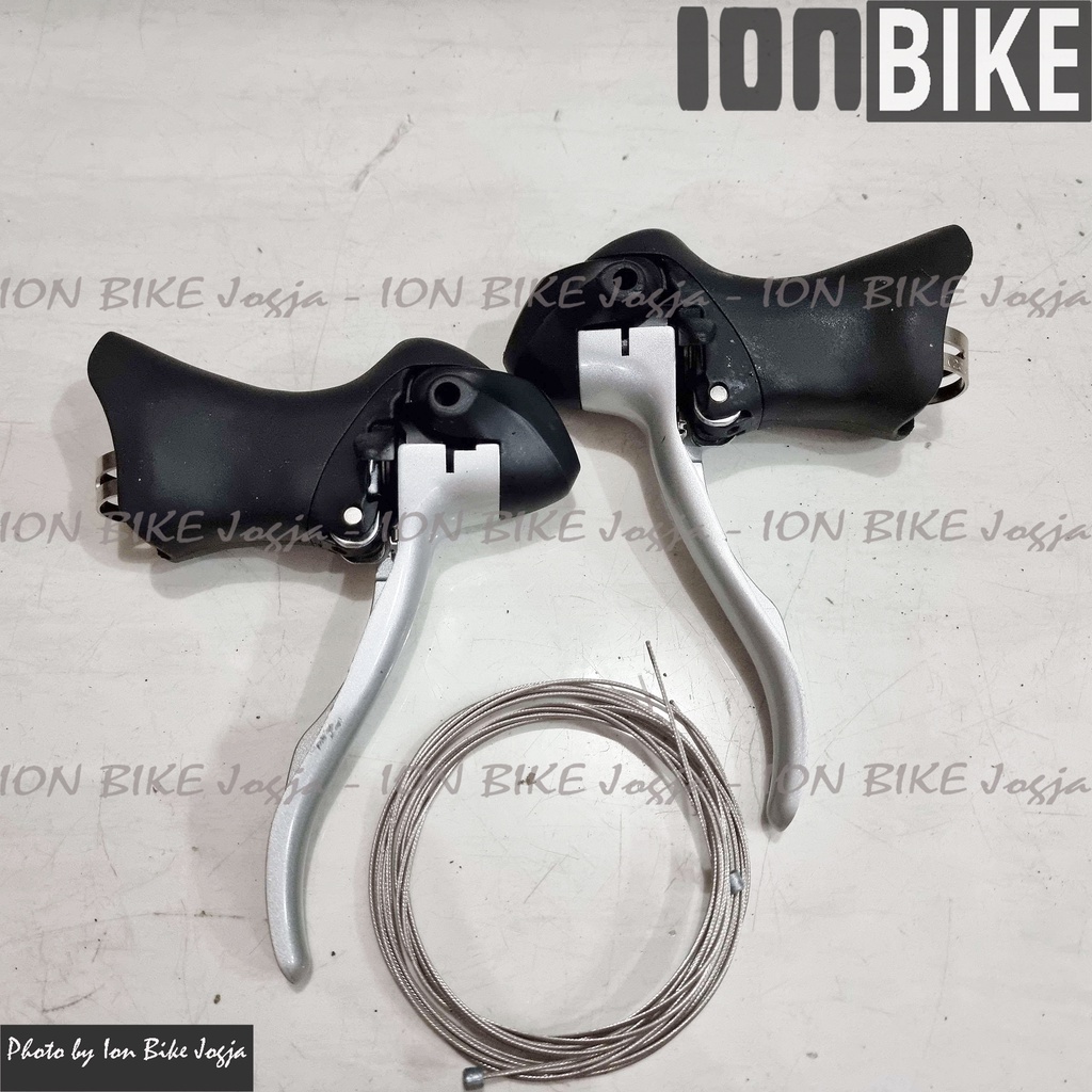 Brifter Shimano 2300 2 x 8 Speed Old Stock ST2300 ST-2300 Roadbike - Shifter Road Bike Brake Claris 