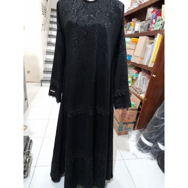 Abaya anak hitam