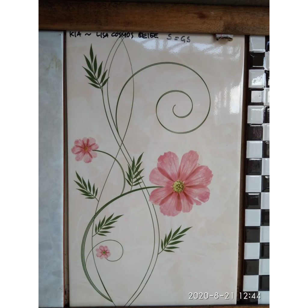 KERAMIK DINDING 25x40 KIA LISA COSMOS BEIGE