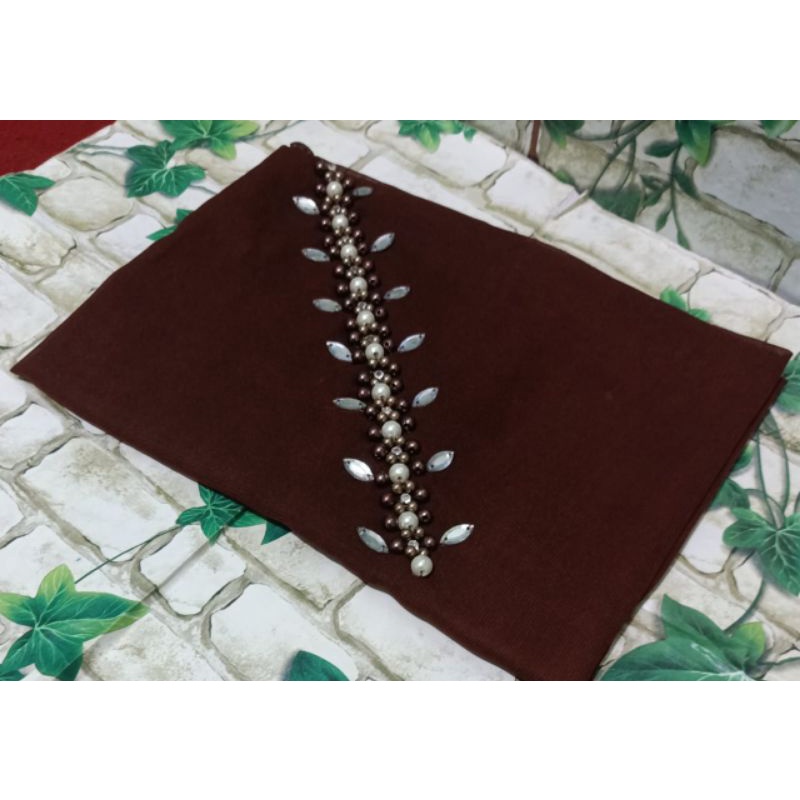 SEGIEMPAT PAYET BANDO BELLA/HIJAB BANDO MUTIARA/KERUDUNG PAYET BELLA SQUERE-Coklat pramuka