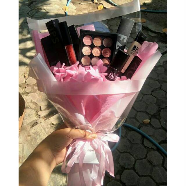 Buket Make Up