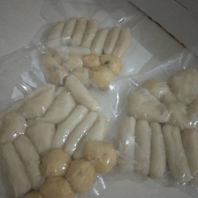

Paket pempek gabus 15 pcs + cuko