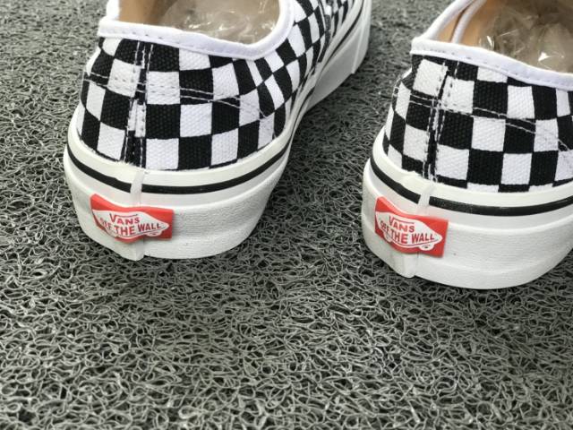 Vans Authentic Checkerboard Catur Black White 39-43 Waffle Dt