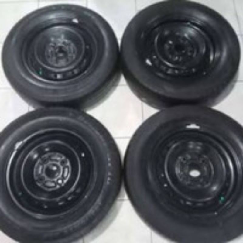 serep velg kaleng Ring 14 PCD 114 +Ban 185/70 atau 175/65 layak pakai avanza xenia futura kijang panther ss carry aminty esteem