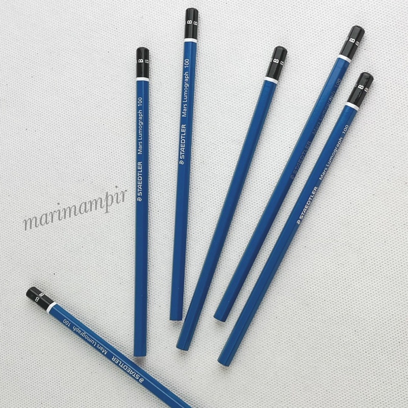 

PENSIL KAYU STEADLER BIRU B