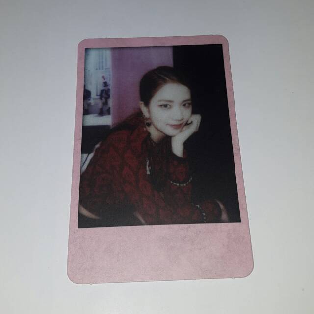 [READY STOCK] - PHOTOCARD JISOO KILL THIS LOVE (PINK VER.)
