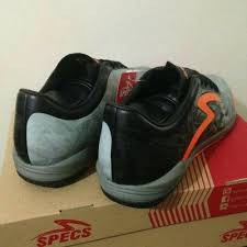 SEPATU FUTSAL SPECS SWERVO DYNAMITE IN BLK PALONA GREY DARK COOL GREY