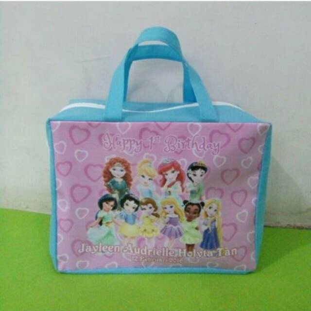 

Tas ulang tahun souvenir jenis reselting DK_RSL005