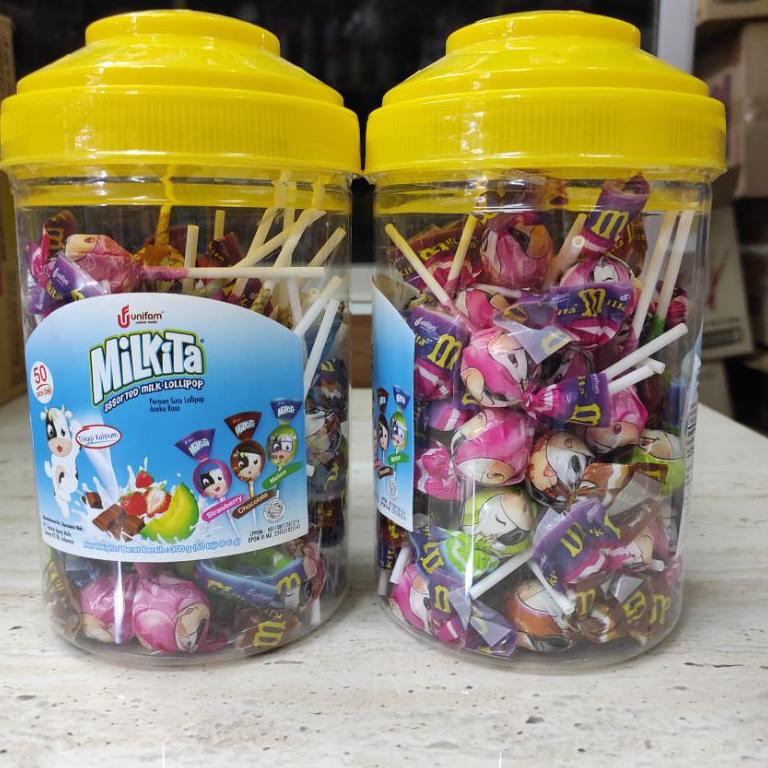 

Harga TERMURAAH Permen Milkita Lollipop Toples (1 toples isi 50 pcs) 03