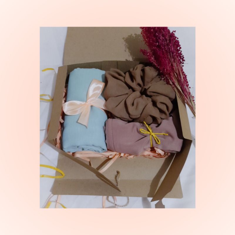 

giftbox by mypretty gift , harga mulai Rp.40.0000 - Rp.100.000