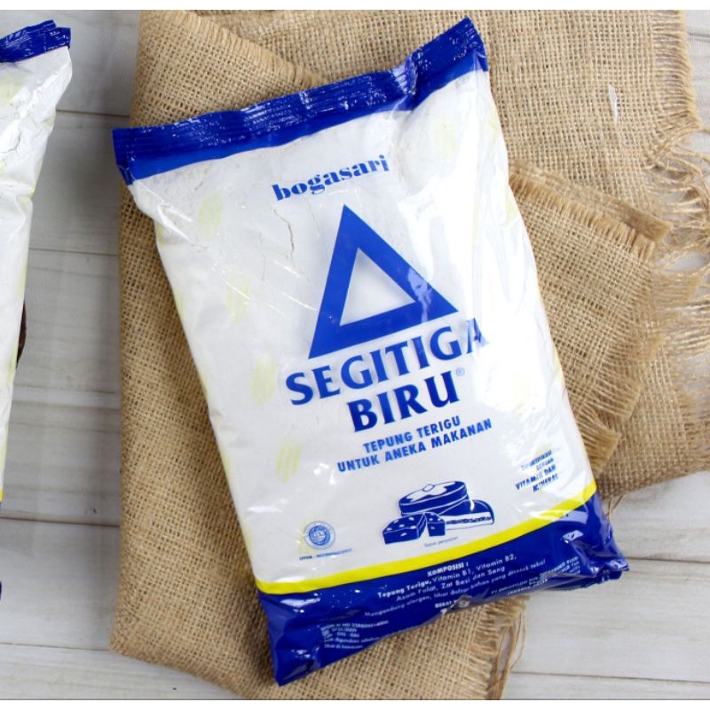 

Segitiga Biru Bogasari Kemasan 1 Kg