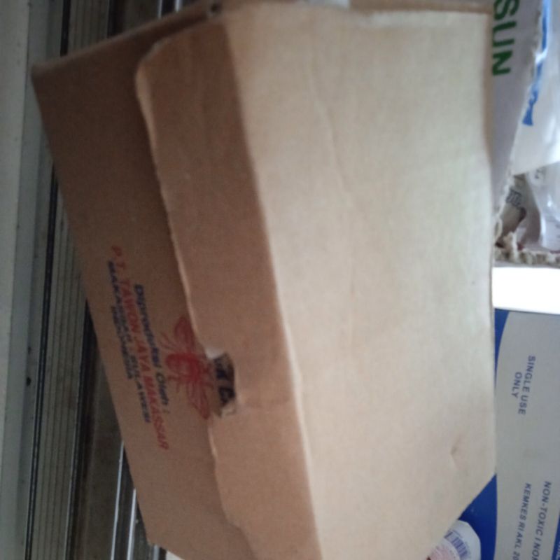 

kardus paket
