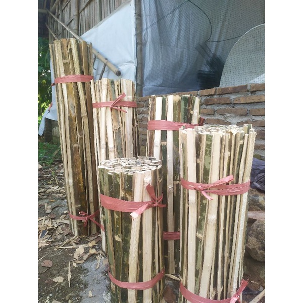 Bilah bambu pring bahan kandang ,batang bambu layangan - turus ajir tanaman tiang belah per batang