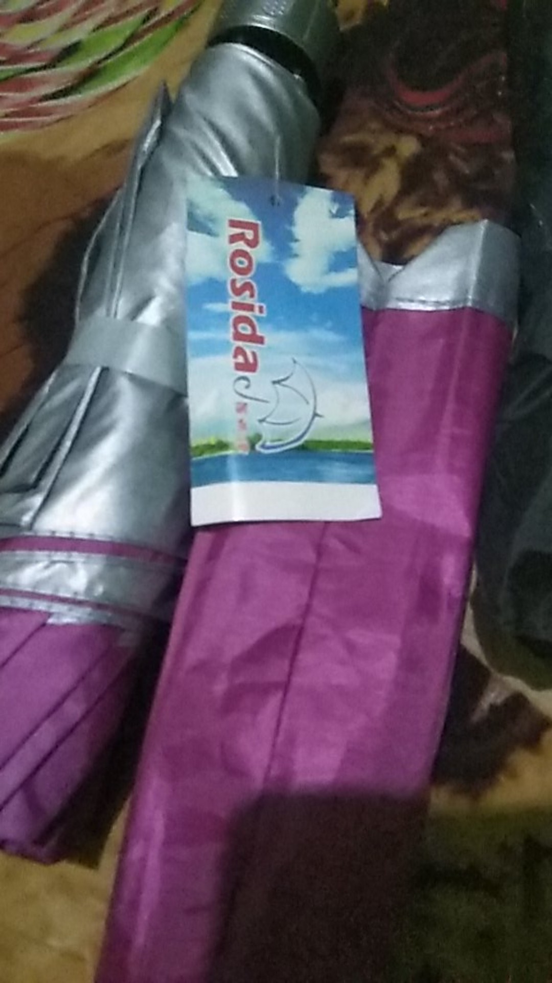 Felwinshop Payung Lipat 3 Polos Rosida Lapis Silver Dalam Ultraviolet Rangka Bagus / Payung Promosi