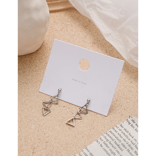 LRC Anting Tusuk Fashion Silver Triangle Tassel Alloy Stud Earrings K00735