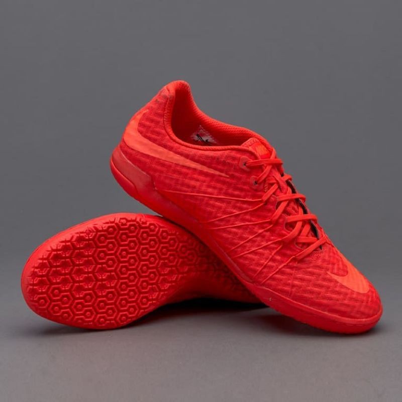 Nike Hypervenom
