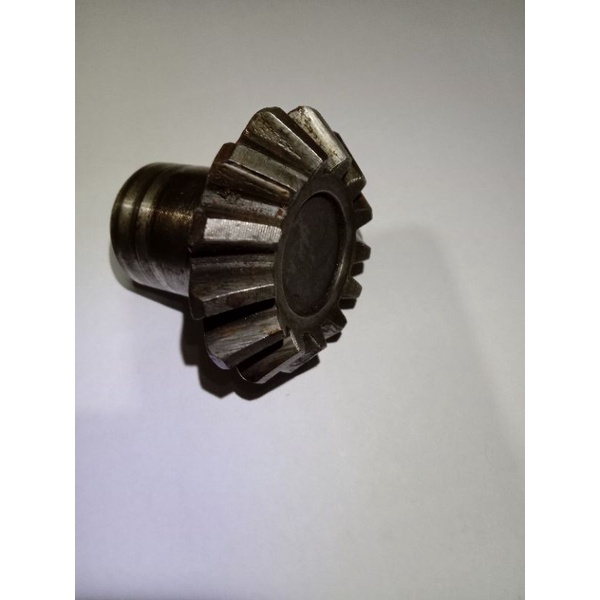 gigi maju mundur Viar tiga roda