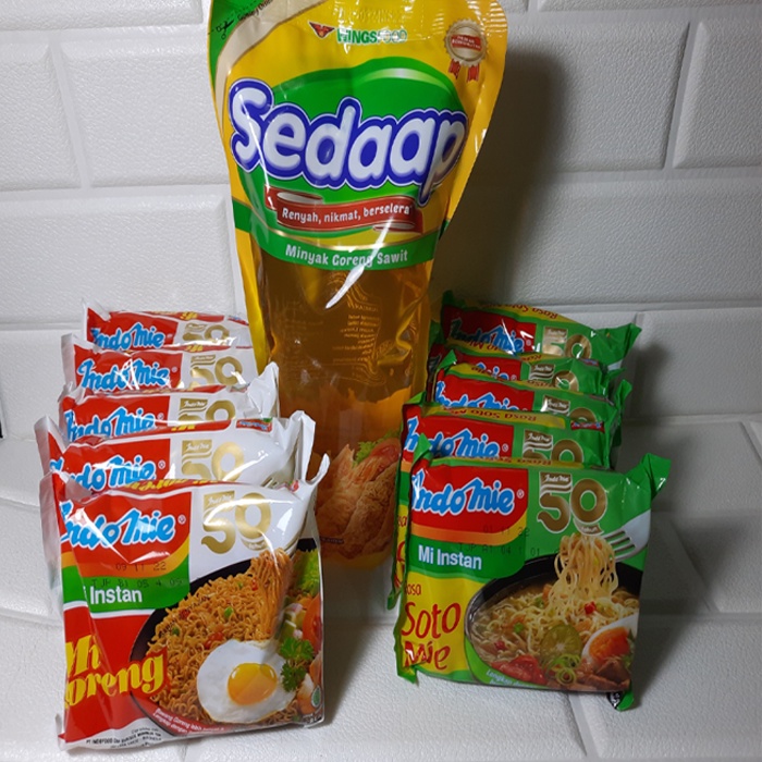 

Paket Sembako Murah Mie dan Minyak goreng