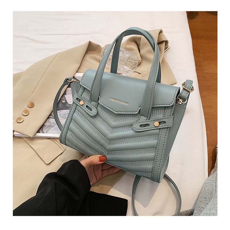 ( 2PC 1KG ) GTBI998877801 New Arrival  !!!  Tas Selempang Wanita Import   Terbaru