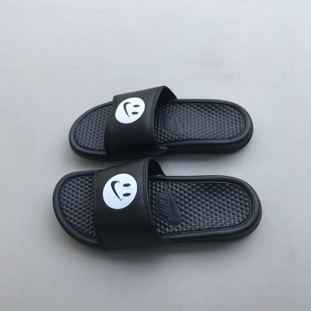 nike benassi smiley face