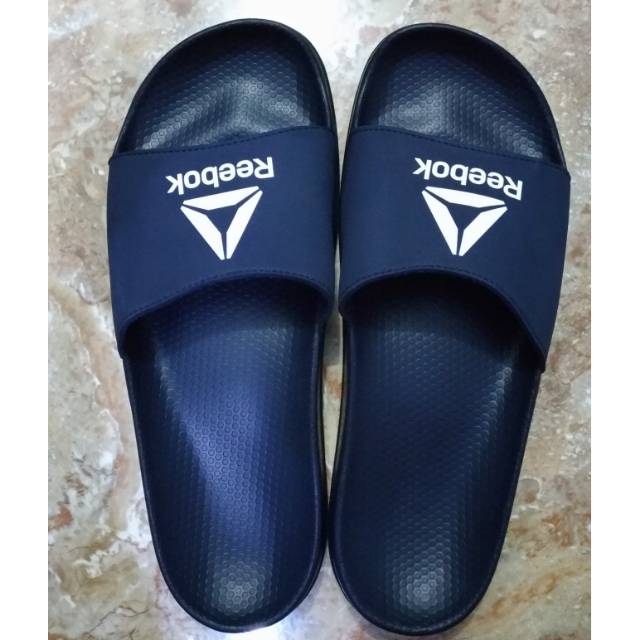sandal reebok original