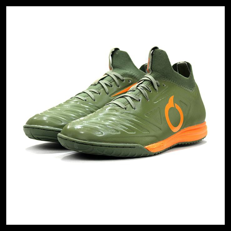 SEPATU FUTSAL ORTUSEIGHT FORTE VALKYRIE IN MILITARY GREEN ORTRANGE - 38