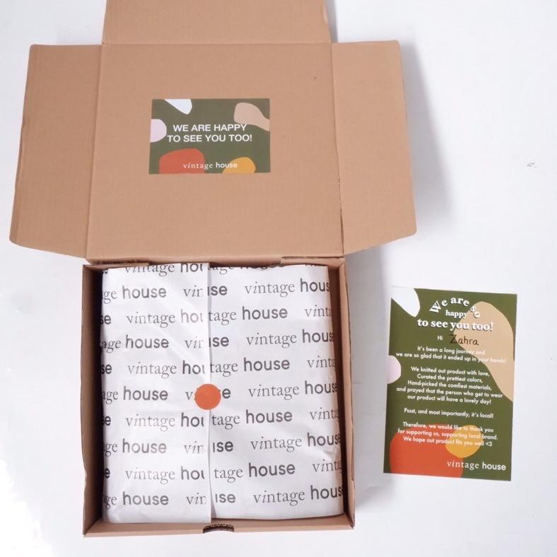 

Vintage House Gift Box Packaging