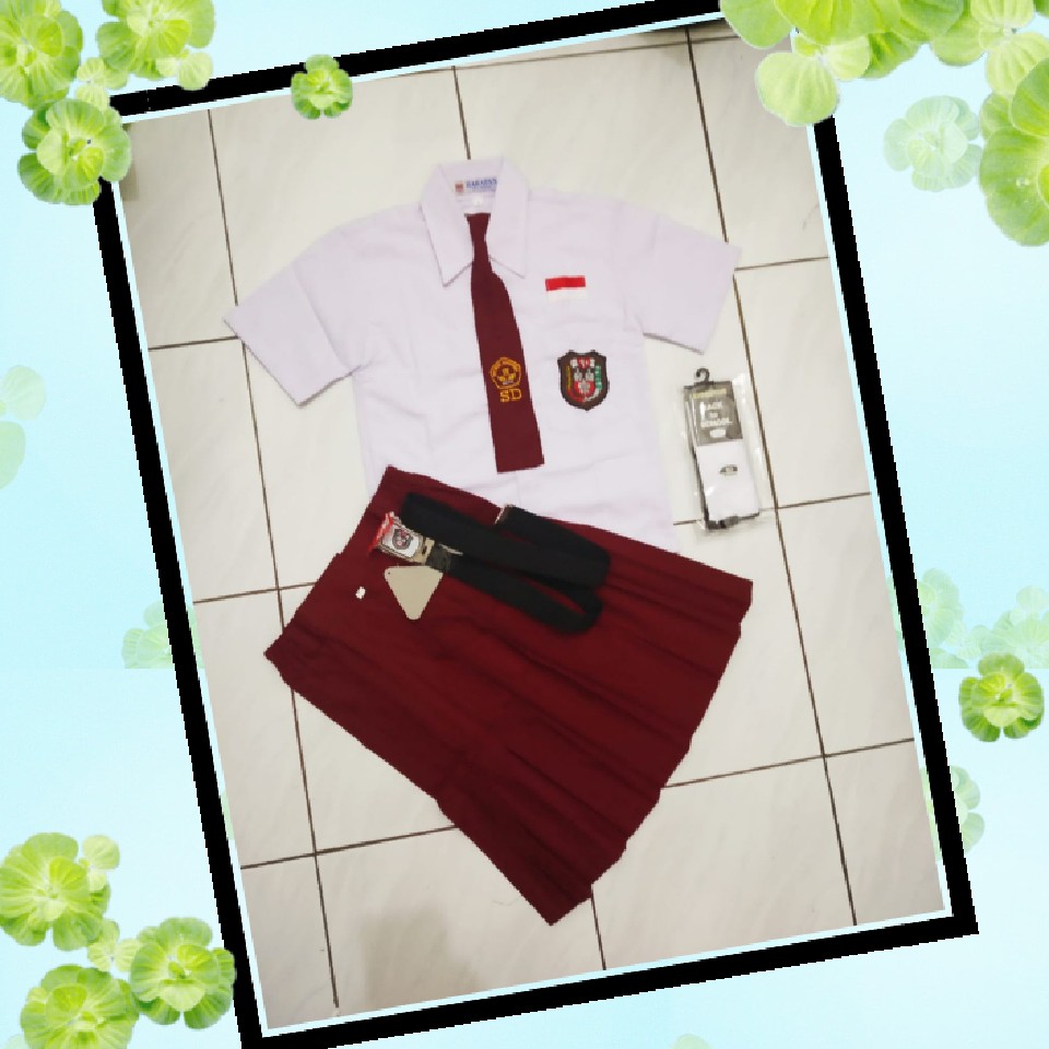 SETELAN SERAGAM MERAH PUTIH SD PEREMPUAN PENDEK