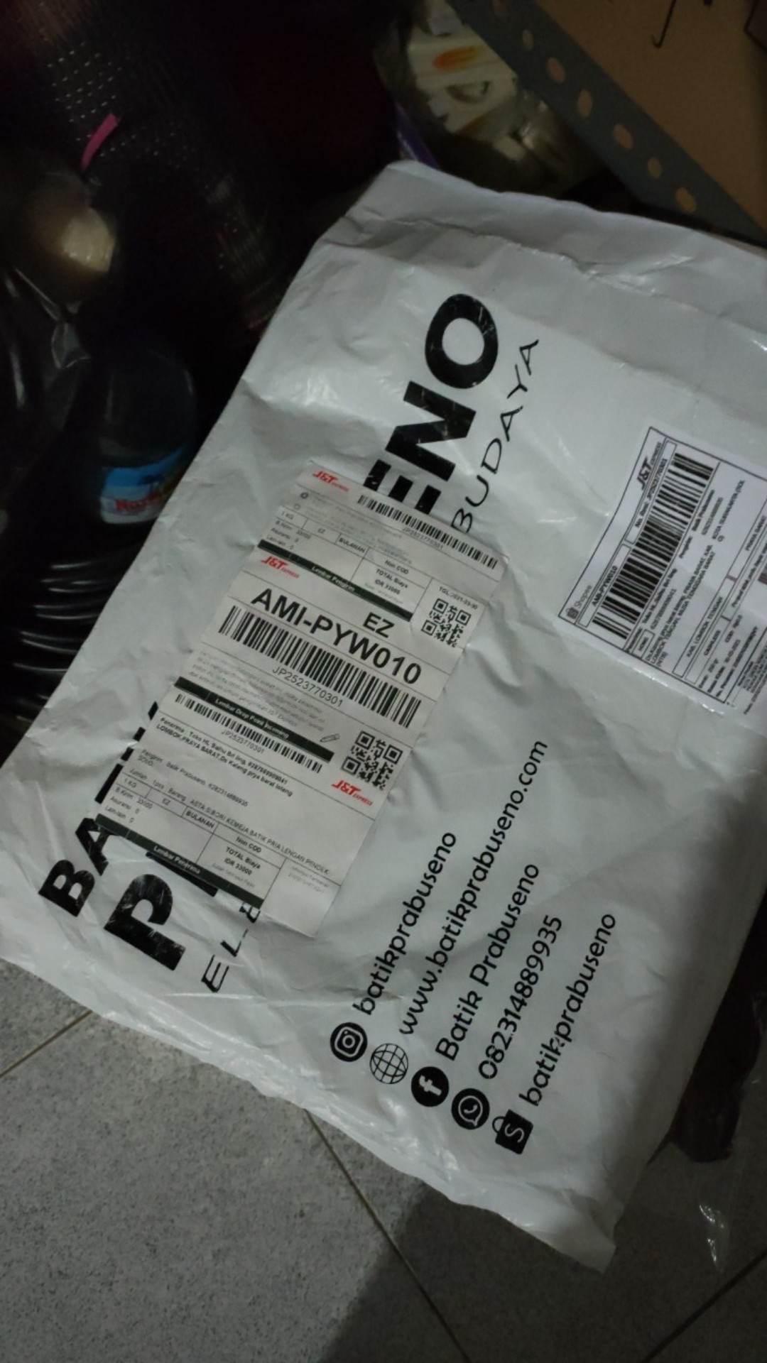 Asta Sibori Kemeja Batik Pria Lengan Pendek Slimfit Katun Printing Hem Baju Seragam Kantor Modern