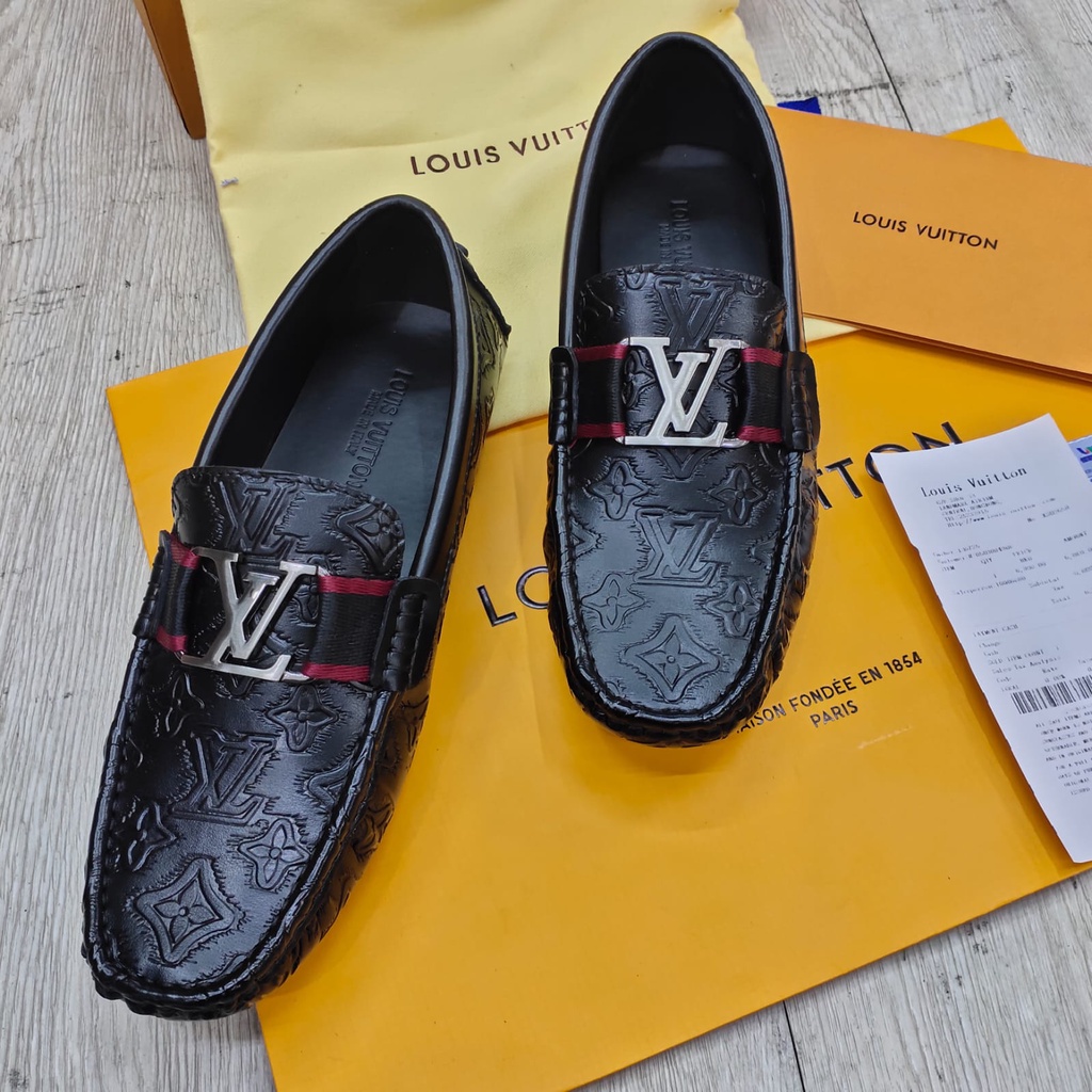 SEPATU LOAFERS PRIA SLIPON LOUIS VUITTON