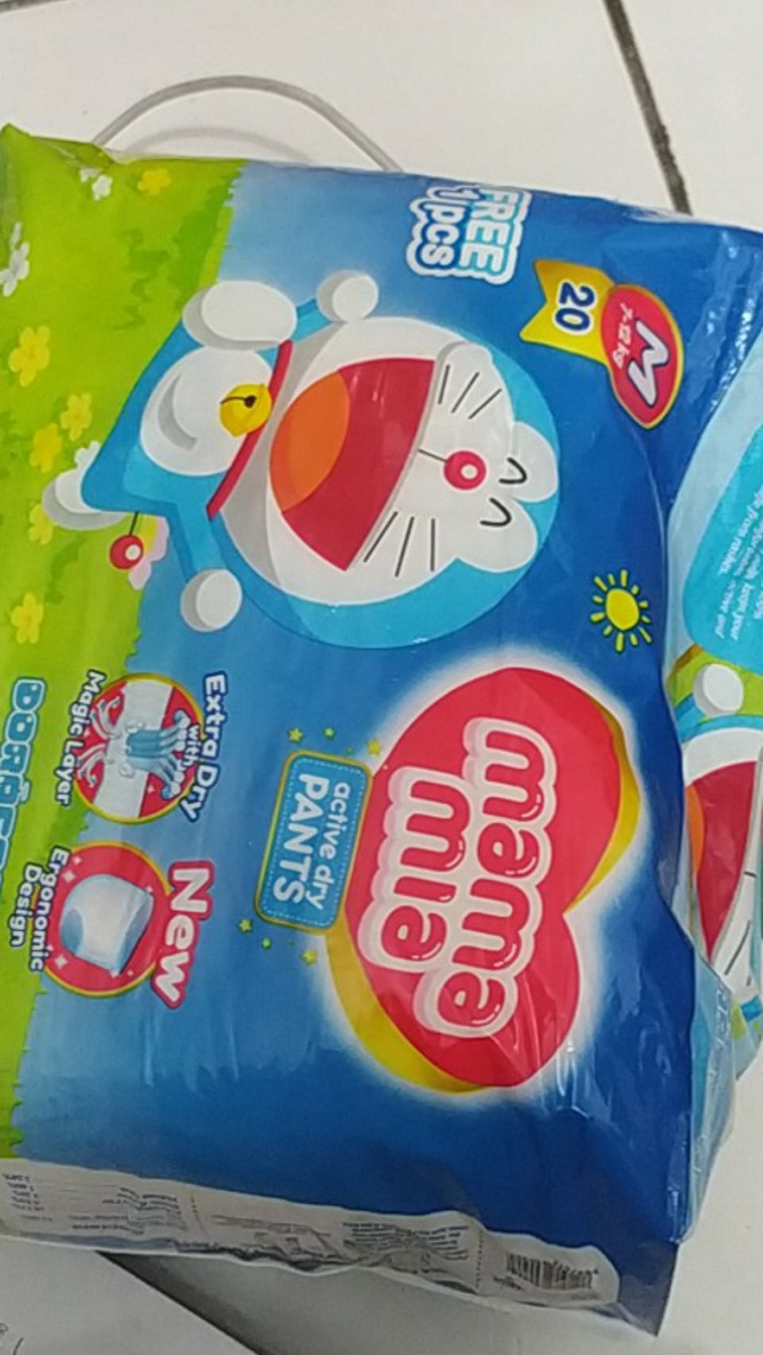 Mamamia Baby Diapers Pants M 20 Pcs | Shopee Indonesia