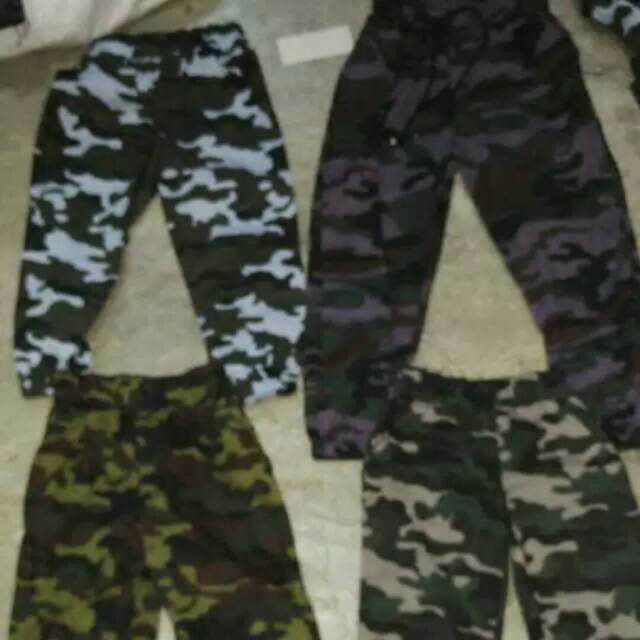 Celana tentara anak