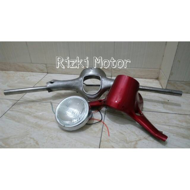 Paket stang + batok bawah + lampu depan C70