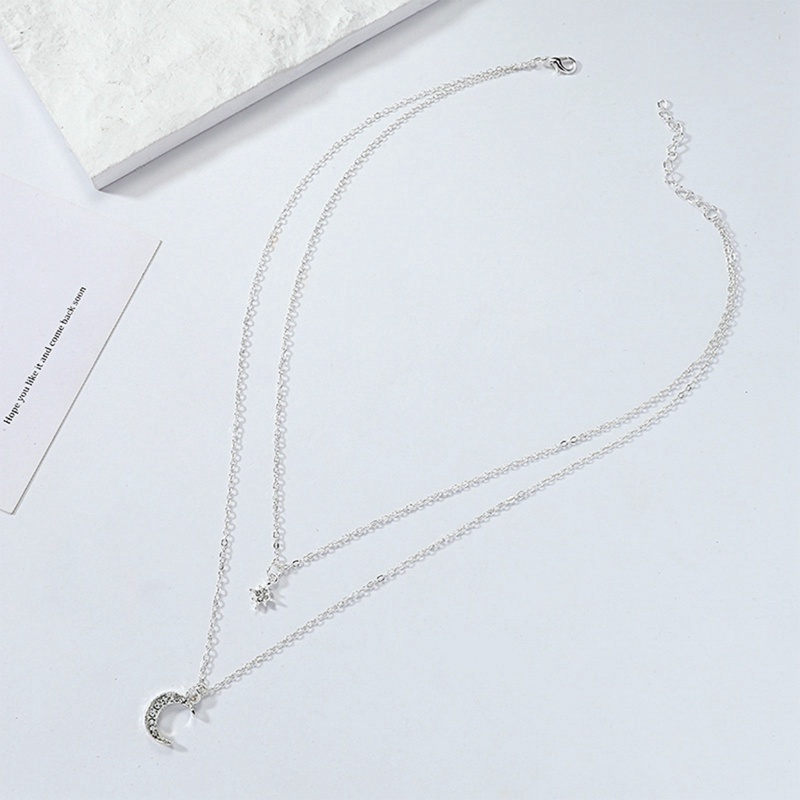 Kalung Choker Multilayer Liontin Bulan Bintang Aksen Kristal Gaya Boho