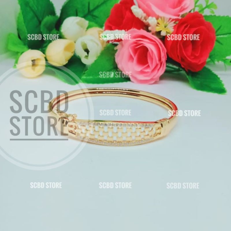 Gelang Wanita Bangle Perhiasan wanita motif Kotak