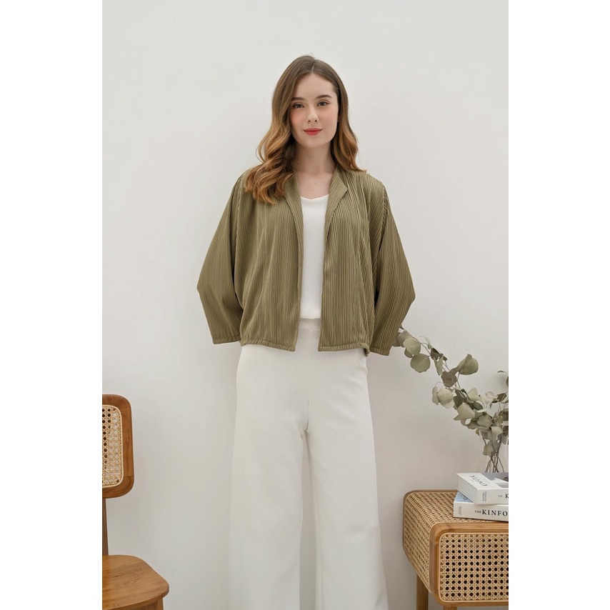 IMMI - Ivanna short cardigan / outer plisket wanita (530)